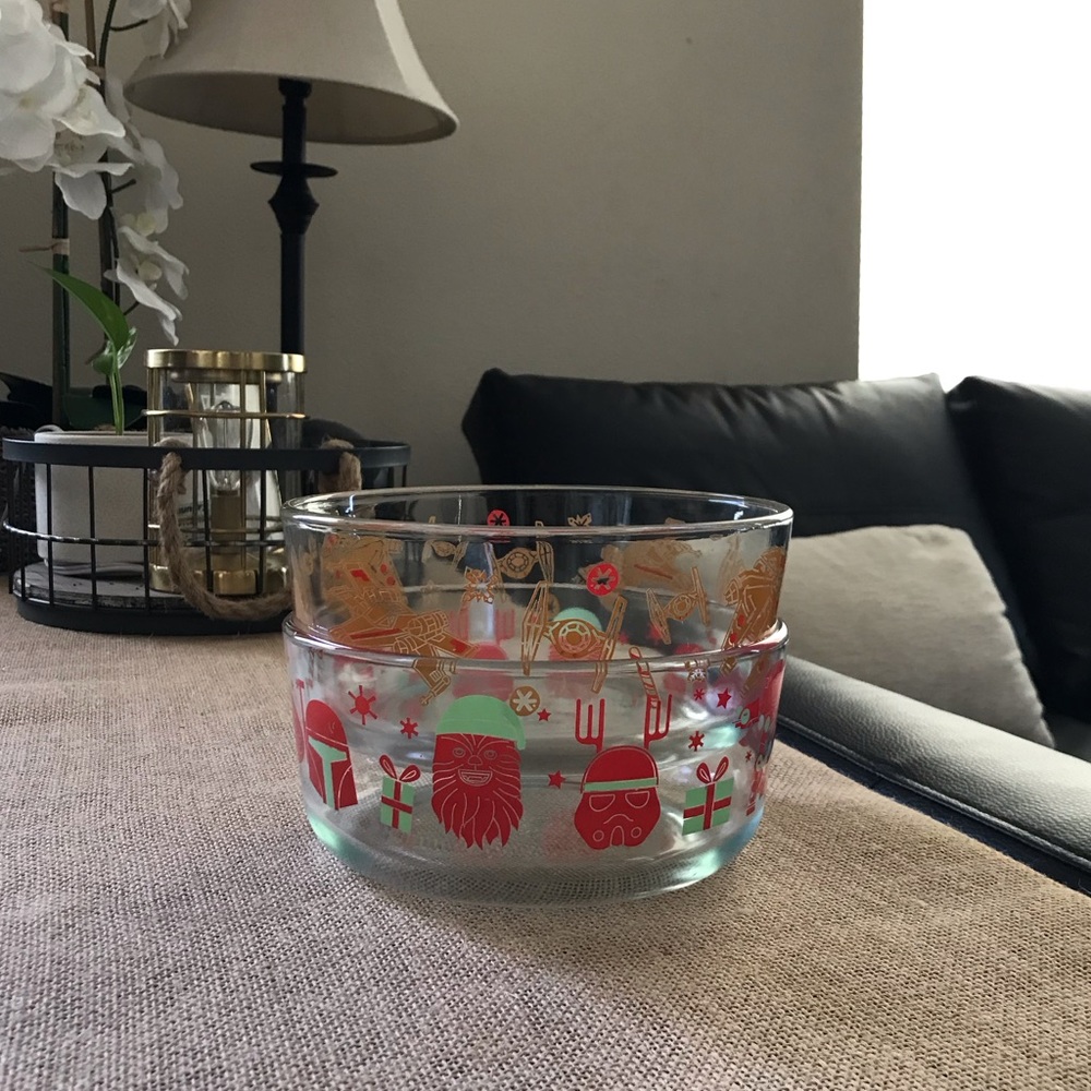 Star Wars Disney Christmas Kitchen Set of 2pc Bowls